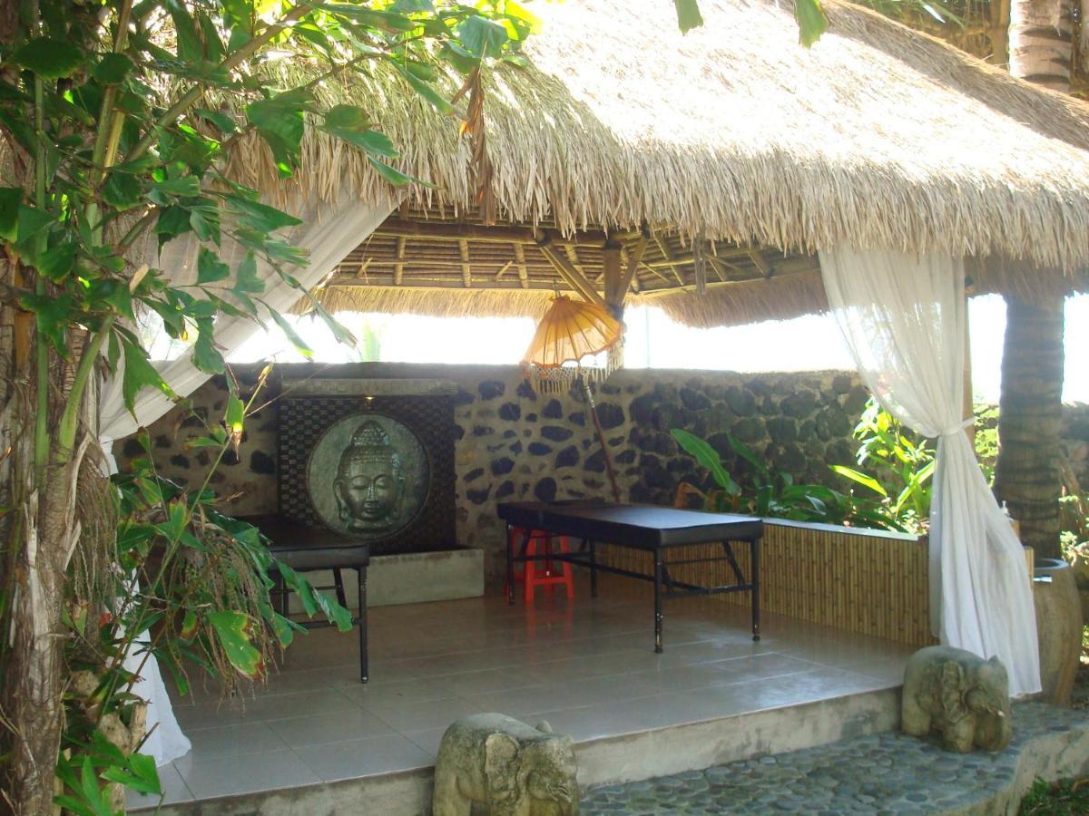 Villa Arjuna Seraya Bagian luar foto